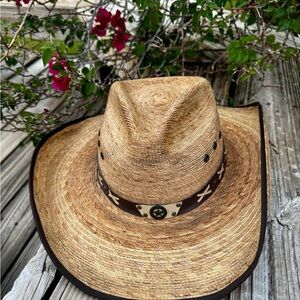 Rugged Tan Cowboy Hat with Brown Accents